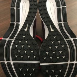 Nike Shoes - Nike running shoes Nike Shoes - Nike running shoes